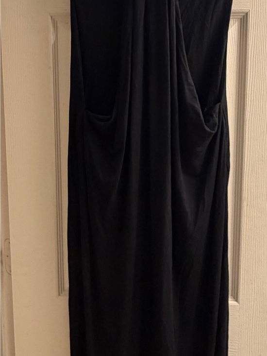 HALARA Dresses & Skirts - HALARA Black Sleeveless Halter  Maxi Dress with Draped Pockets